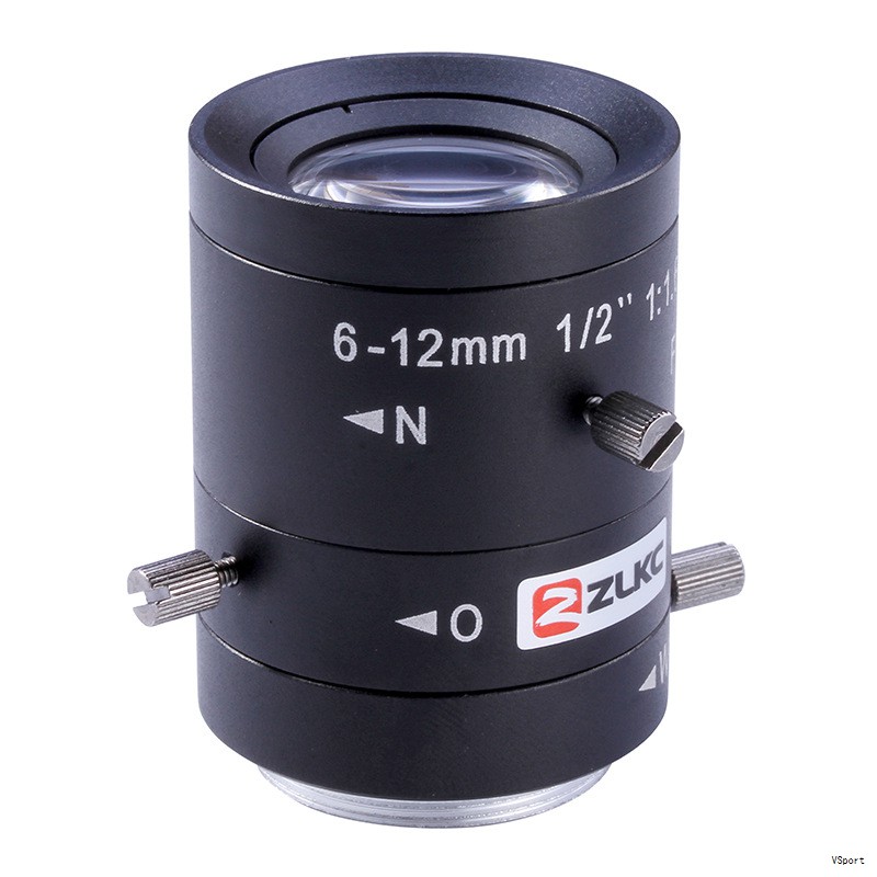 在C4D的项目制作中,渲染是将创作转化为画面的最后一环,最终画面的质感很大程度上取决于场景中的灯光布局。虽然渲染完成后常会在其他软件进行后期处理,如色彩调校、合成等,但若灯光把控不当,后续处理再多也难以弥补。因此,学习渲染应从灯光知识入手。由于不同渲染器对灯光对象的支持各不相同,C4D中存在多种渲染器,且它们的灯光对象往往不可直接通用,因此在学习时应把握更具通用性的灯光原理。本篇以默认渲染器的灯光对象为例,介绍常见的灯光类型及其用途。 在C4D的项目制作中,渲染是将创作转化为画面的最后一环,最终画面的质感很大程度上取决于场景中的灯光布局。虽然渲染完成后常会在其他软件进行后期处理,如色彩调校、合成等,但若灯光把控不当,后续处理再多也难以弥补。因此,学习渲染应从灯光知识入手。由于不同渲染器对灯光对象的支持各不相同,C4D中存在多种渲染器,且它们的灯光对象往往不可直接通用,因此在学习时应把握更具通用性的灯光原理。本篇以默认渲染器的灯光对象为例,介绍常见的灯光类型及其用途。